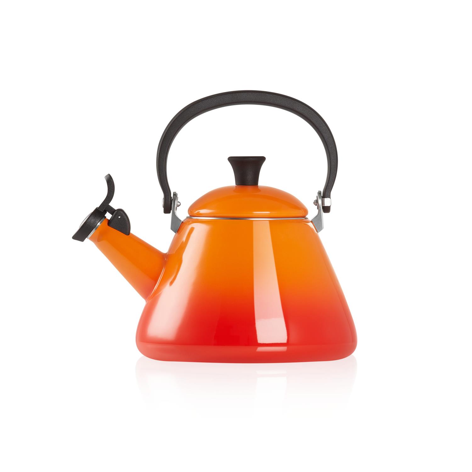 Le Creuset Kone kettle Volcanic Orange