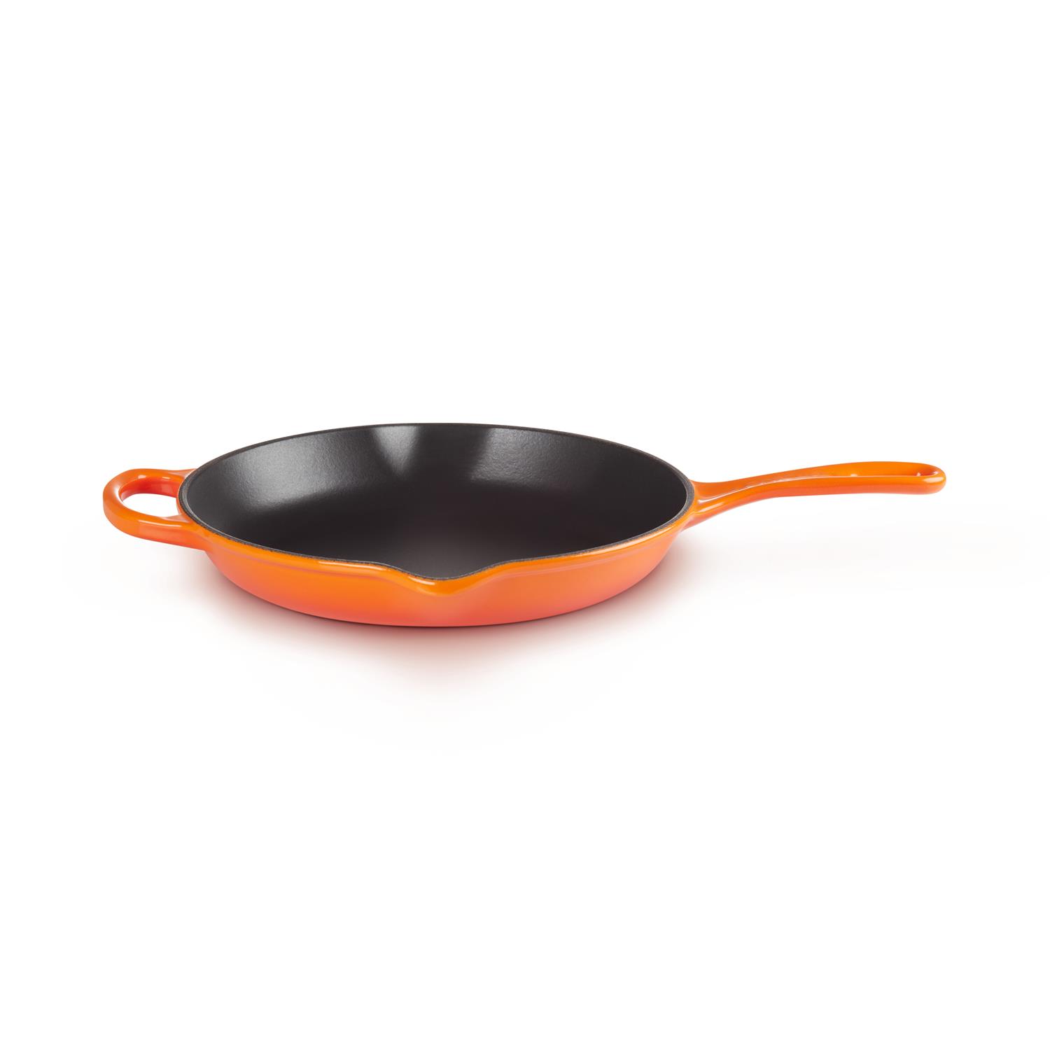 Le Creuset Signature Cast Iron Frying Pan Metal Handle 23cm - Diss Ironworks